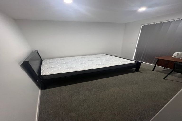 Photo of property in 110e Coronation Road, Papatoetoe, Auckland, 2025