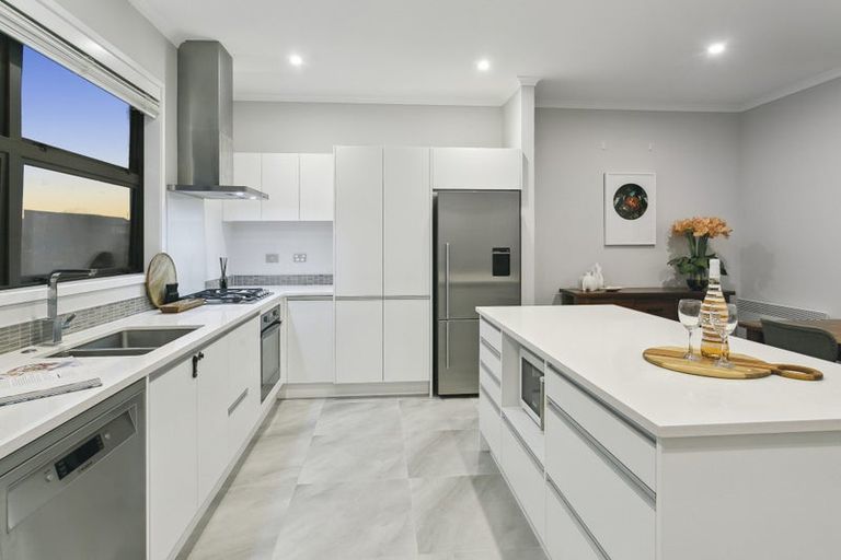 Photo of property in 12 Rangihina Road, Hobsonville, Auckland, 0616