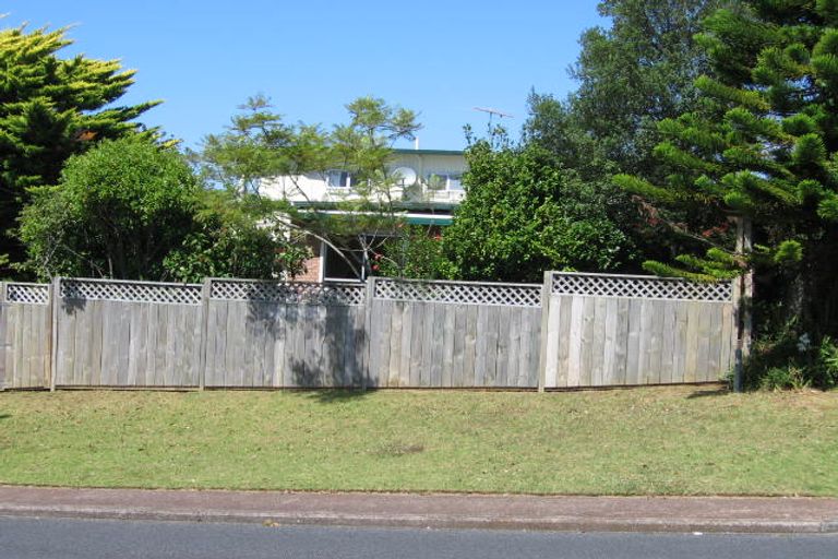Photo of property in 58 Glamorgan Drive, Torbay, Auckland, 0630