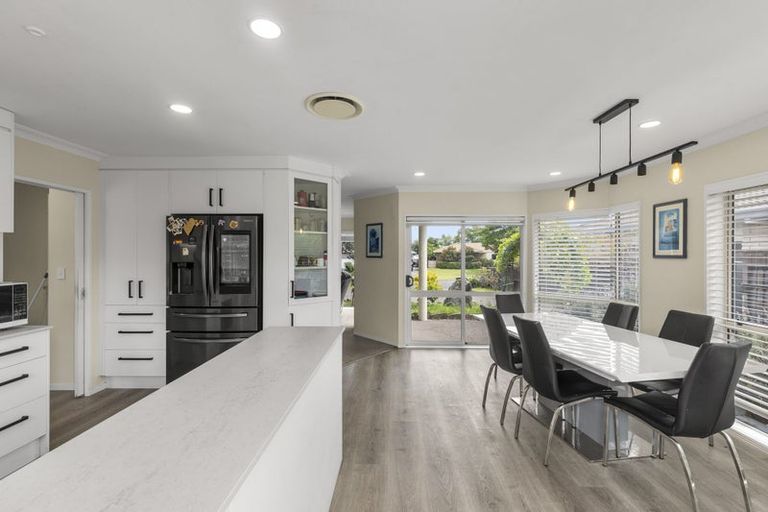 Photo of property in 37 Lotus Avenue, Mount Maunganui, 3116