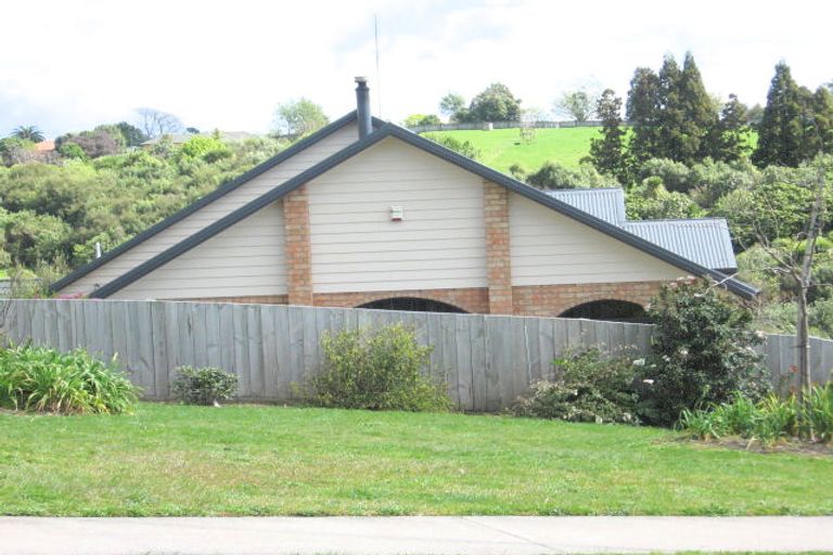 Photo of property in 31 Kinloch Drive, Bethlehem, Tauranga, 3110
