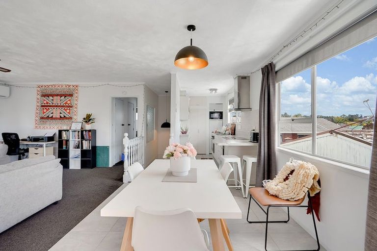 Photo of property in 12f Radnor Street, Hamilton Central, Hamilton, 3204
