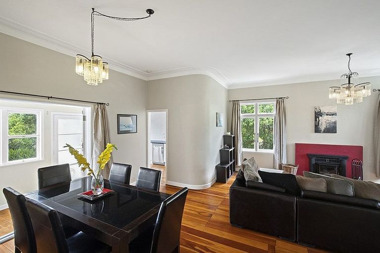 Photo of property in 68 Victoria Avenue, Waiuku, 2123