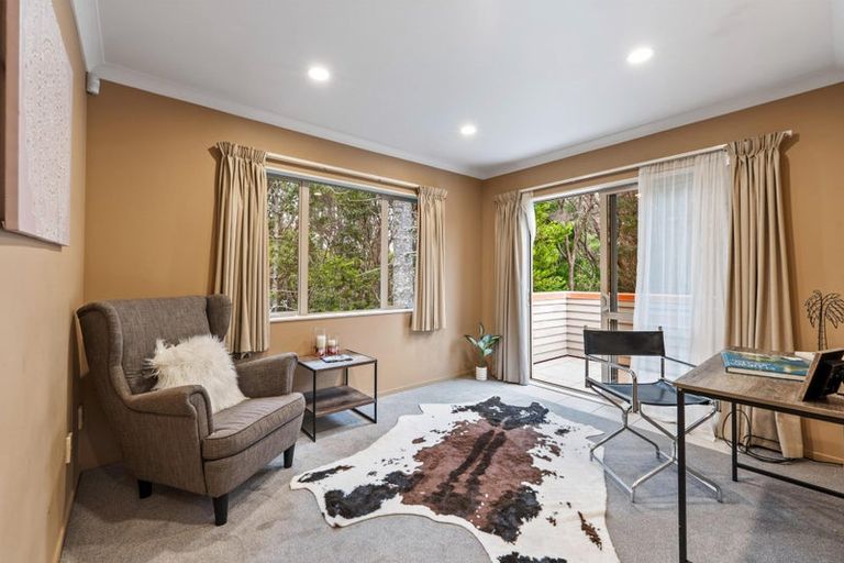 Photo of property in 77c Colwill Road, Massey, Auckland, 0614