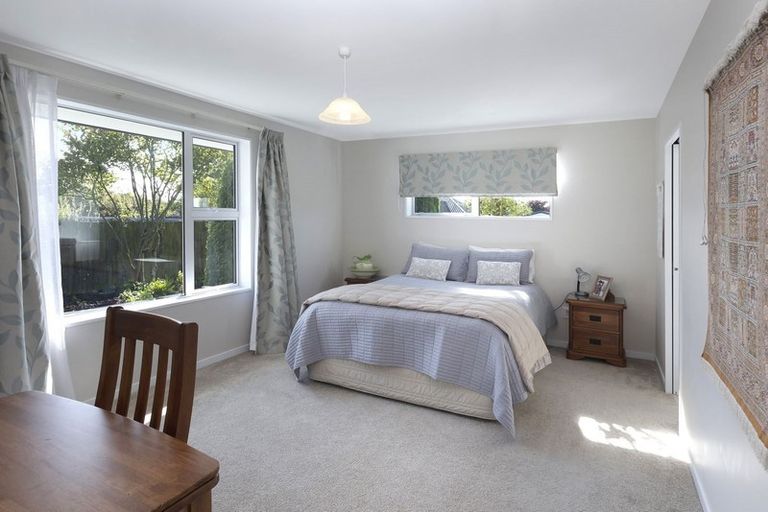 Photo of property in 35 Delph Street, Avonhead, Christchurch, 8042