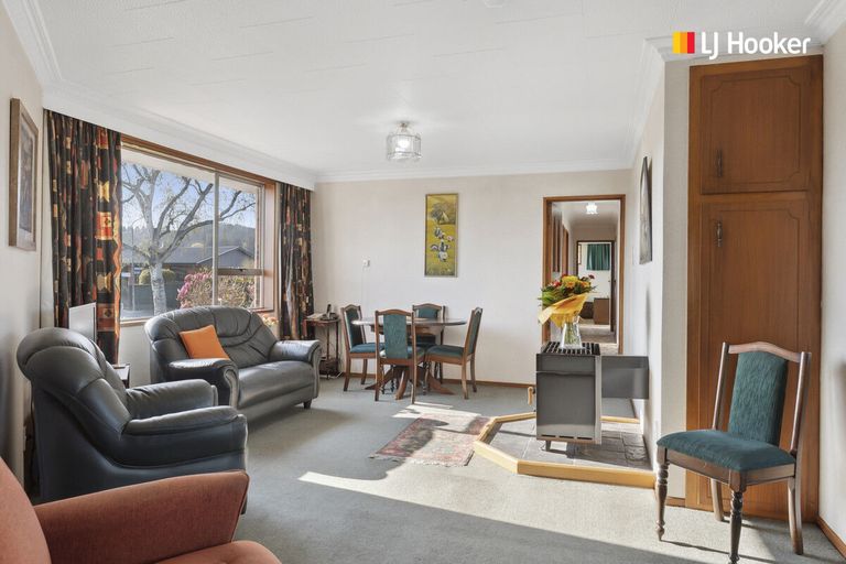 Photo of property in 90 High Street, Mosgiel, 9024