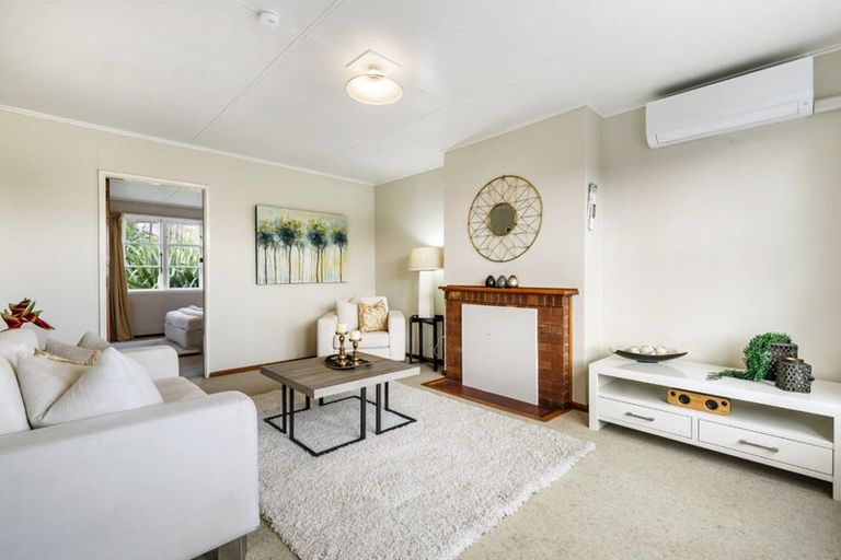 Photo of property in 6 Moa Street, Belmont, Auckland, 0622