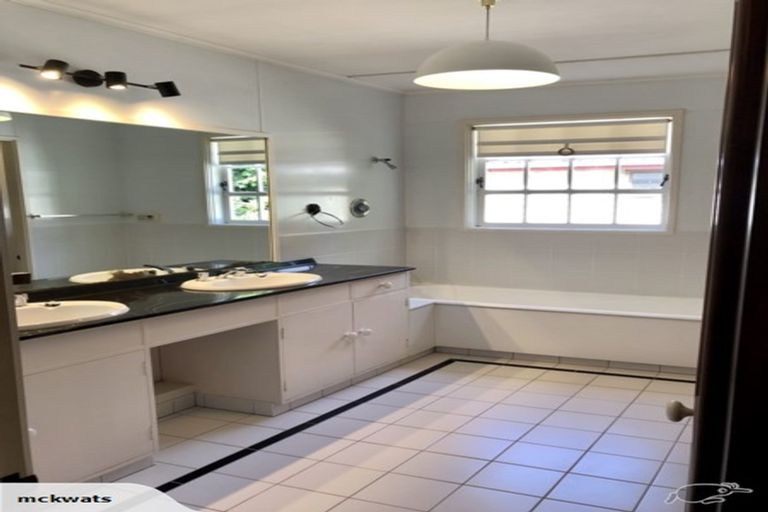 Photo of property in 61 Oban Street, Wadestown, Wellington, 6012