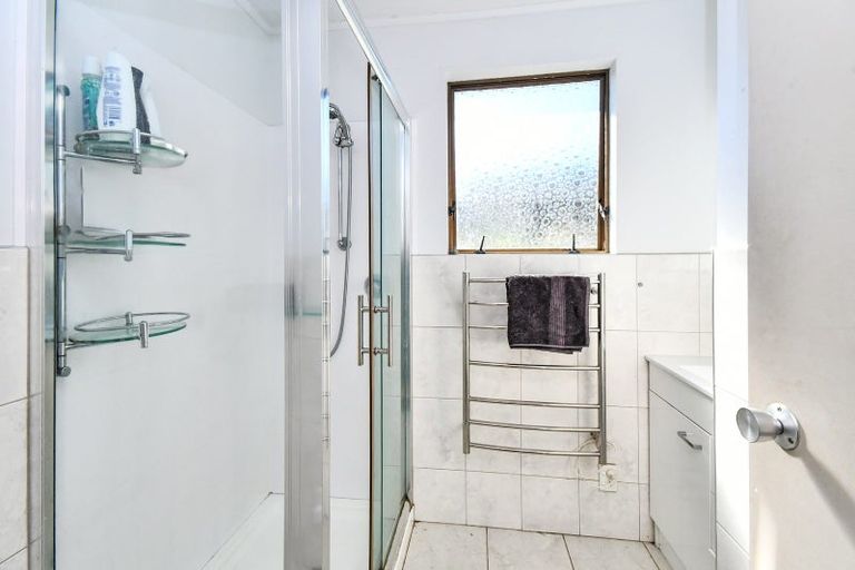 Photo of property in 6 Redcrest Avenue, Red Hill, Papakura, 2110