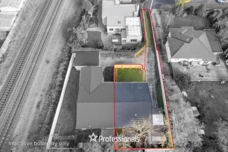 Photo of property in 9a Elizabeth Avenue, Heretaunga, Upper Hutt, 5018