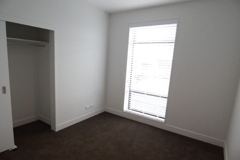 Photo of property in 242 Hobsonville Point Road, Hobsonville, Auckland, 0616