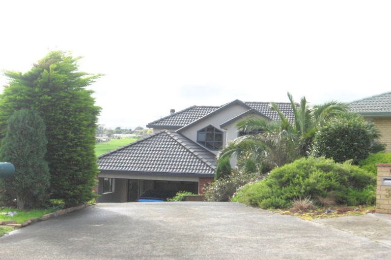 Photo of property in 36 Lamia Place, The Gardens, Auckland, 2105