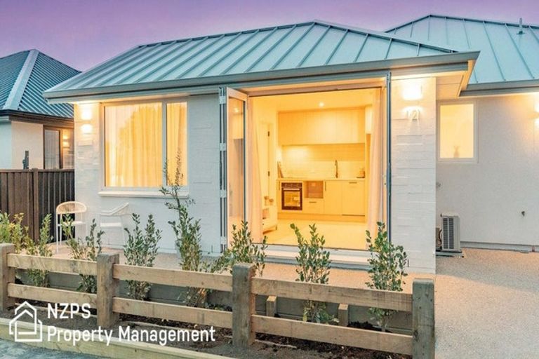 Photo of property in 1/21 Church Street, Devonport, Auckland, 0624