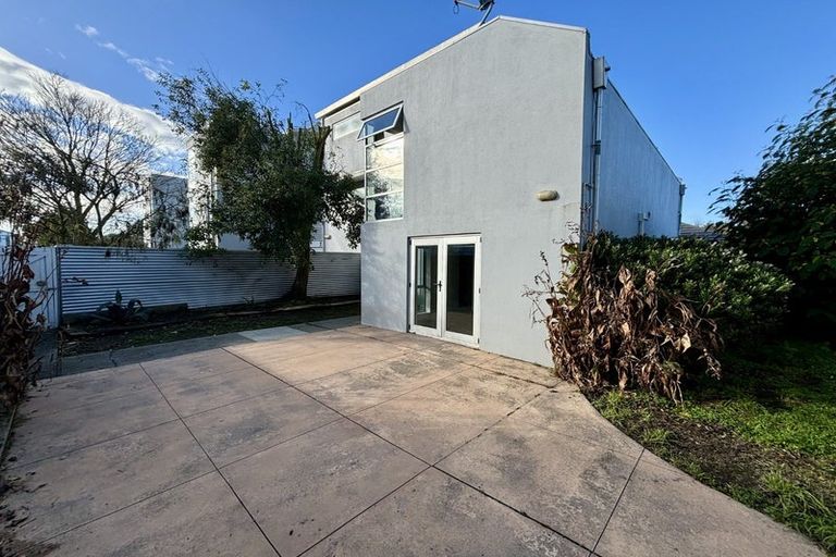 Photo of property in 22 Heywood Terrace, Richmond, Christchurch, 8013
