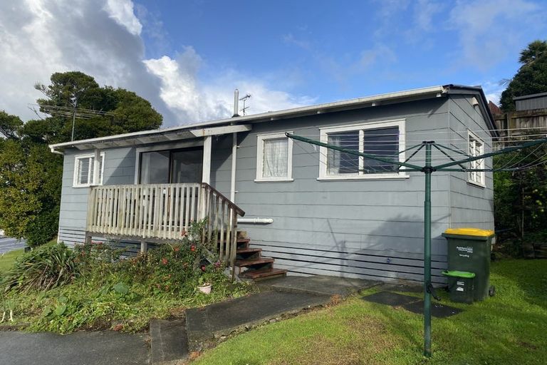 Photo of property in 3 Blanc Road, Silverdale, 0932