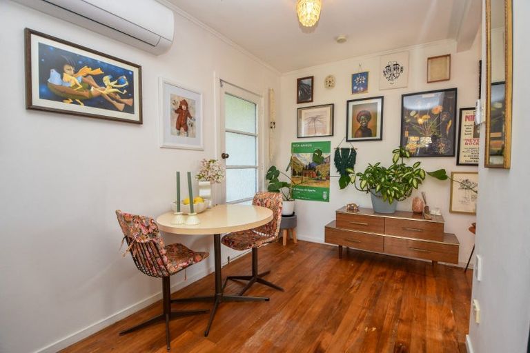 Photo of property in 33 Wyndham Street, Carterton, 5713