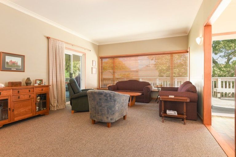 Photo of property in 33 Mckenzie Road, Owhata, Rotorua, 3010