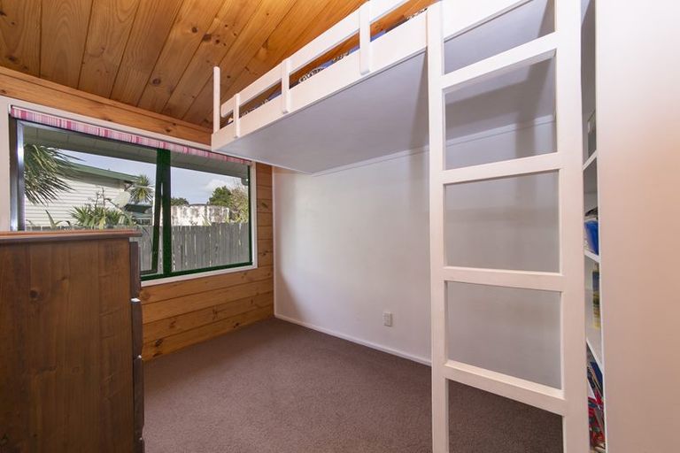 Photo of property in 8 Duke Street, Riverhead, 0820