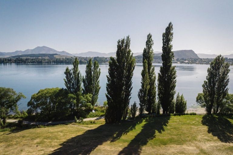 Photo of property in 29 Morrows Mead, Wanaka, 9305