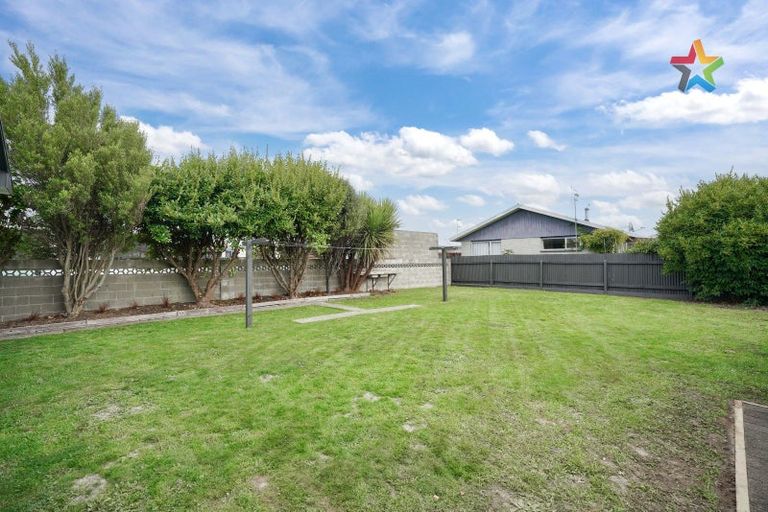 Photo of property in 21 Dumbarton Place, Strathern, Invercargill, 9812