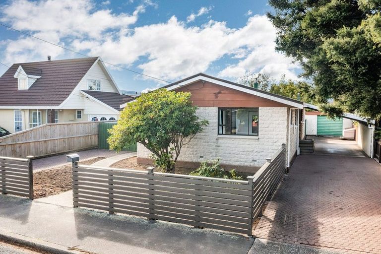 Photo of property in 57 Carlyle Road, Mosgiel, 9024