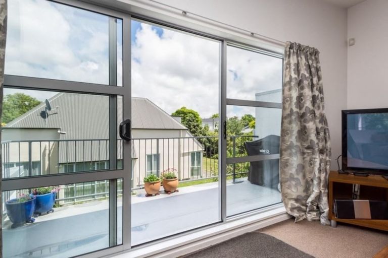 Photo of property in 4/30 Eversleigh Street, St Albans, Christchurch, 8014