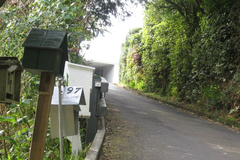 Photo of property in 103 Beauchamp Street, Karori, Wellington, 6012