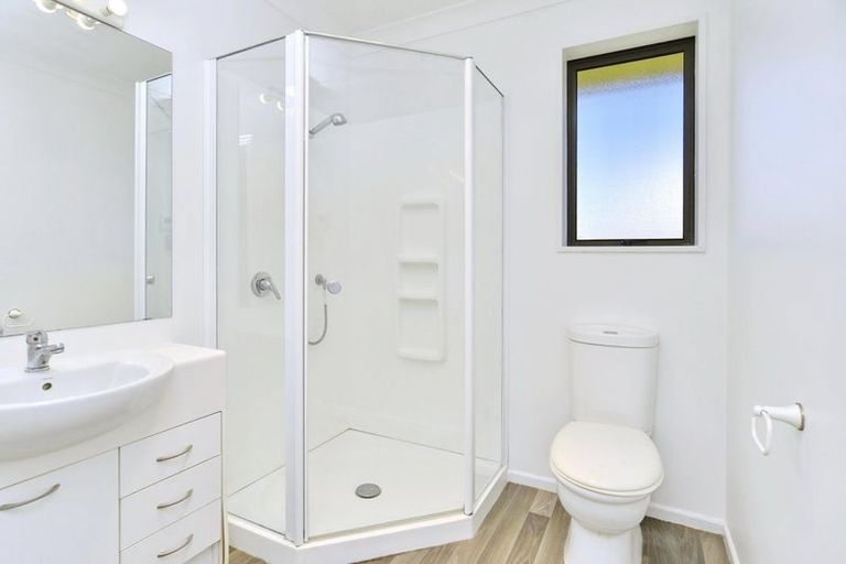 Photo of property in 17 Mounter Avenue, Northwood, Christchurch, 8051