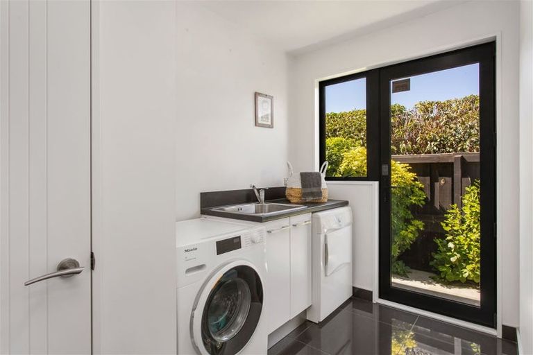 Photo of property in 1 Findlay Avenue, Halswell, Christchurch, 8025