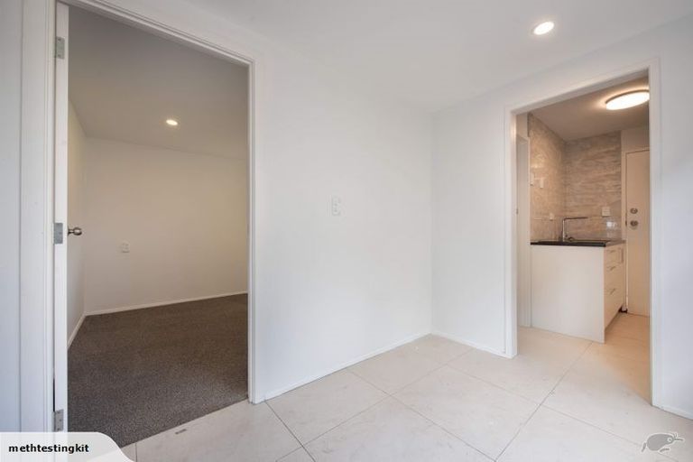 Photo of property in 51 Colwill Road, Massey, Auckland, 0614