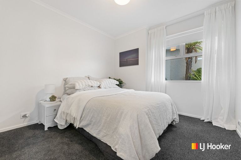 Photo of property in 63 Cliffs Road, Saint Clair, Dunedin, 9012