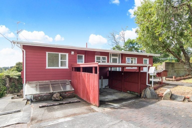 Photo of property in 6 Kia Ora Road, Beach Haven, Auckland, 0626