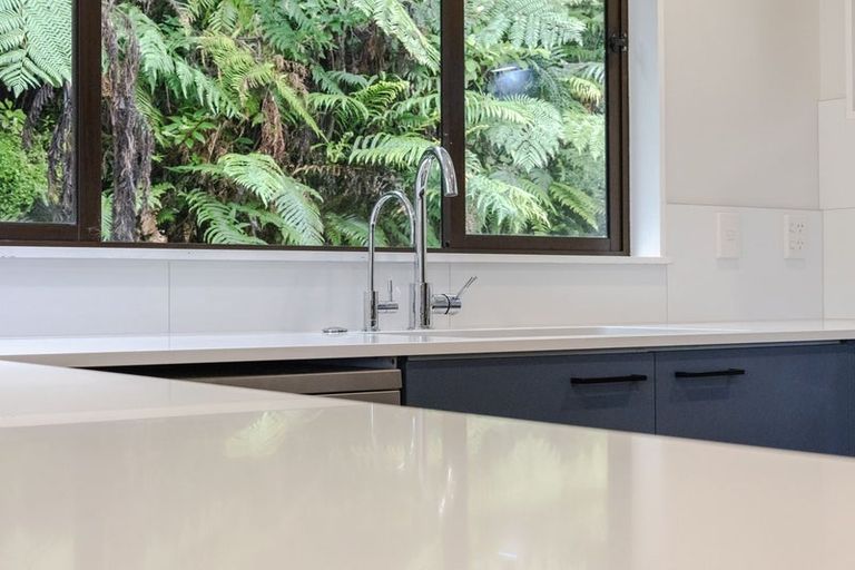 Photo of property in 30 Stanton Crescent, Karoro, Greymouth, 7805