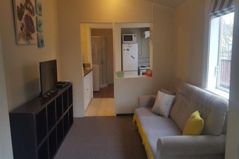 Photo of property in 2/21 Redruth Avenue, Spreydon, Christchurch, 8024