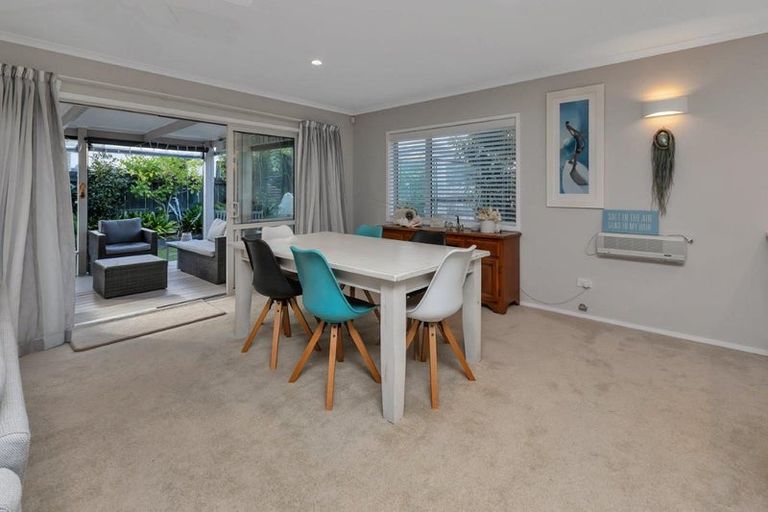 Photo of property in 80 One Tree Point Road, One Tree Point, 0118