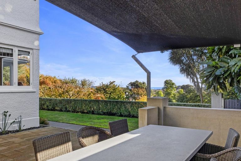 Photo of property in 76 Belt Road, New Plymouth, 4310