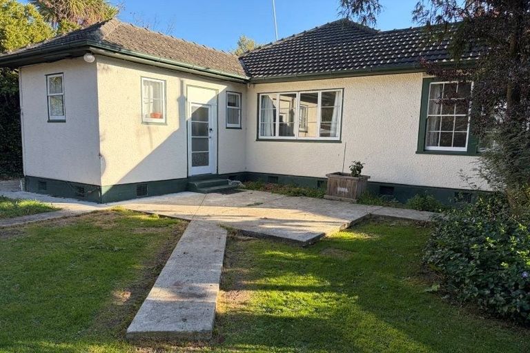 Photo of property in 25 Piko Crescent, Riccarton, Christchurch, 8041