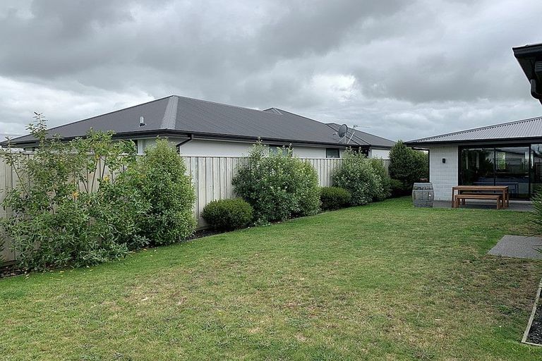 Photo of property in 32 Lydiard Drive, Rolleston, 7615