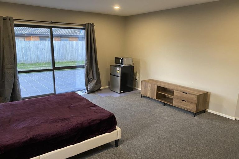 Photo of property in 19 Grace Way, Rolleston, 7614