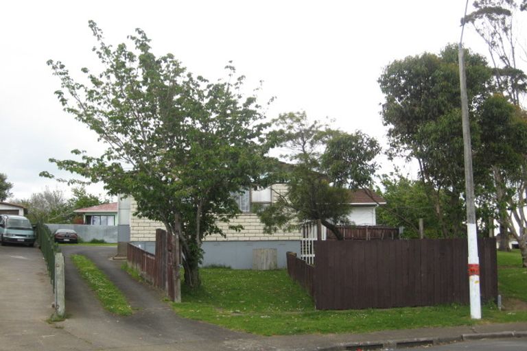 Photo of property in 2/25 Poutini Place, Manurewa, Auckland, 2102