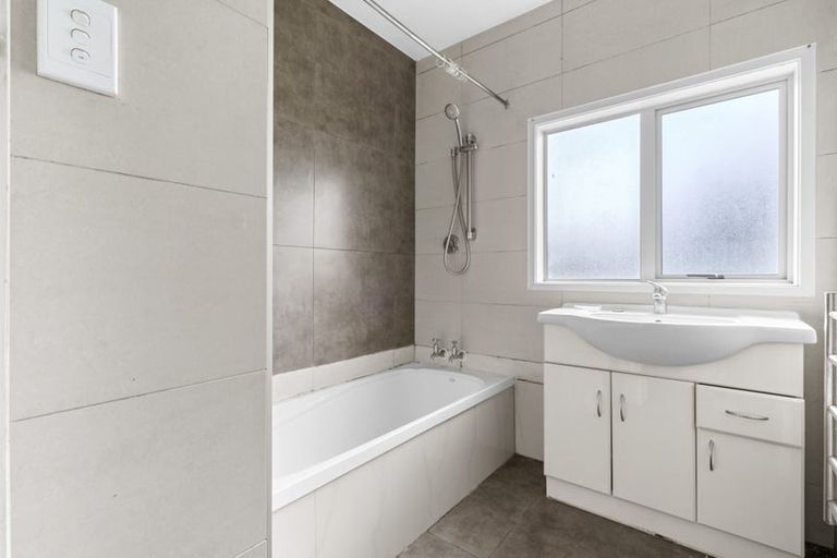 Photo of property in 221 Great South Road, Manurewa, Auckland, 2102