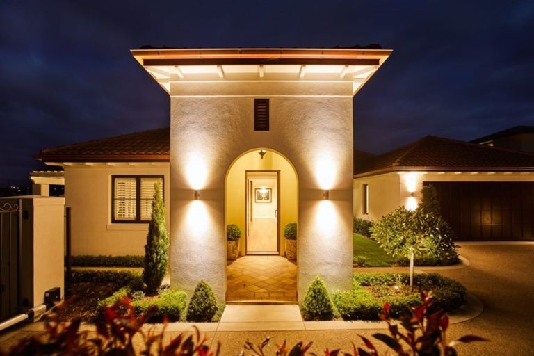 Photo of property in 80 Capriana Drive, Karaka, Papakura, 2113