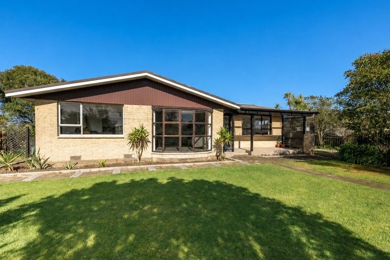 Photo of property in 25 Ngahue Crescent, Carters Beach, Westport, 7825