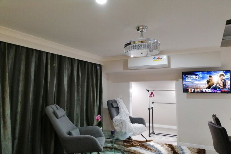 Photo of property in 76 Ferndown Avenue, Papatoetoe, Auckland, 2025