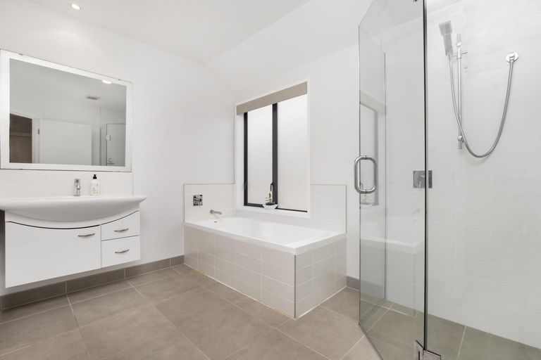 Photo of property in 437 Oira Road, Karaka, Drury, 2578
