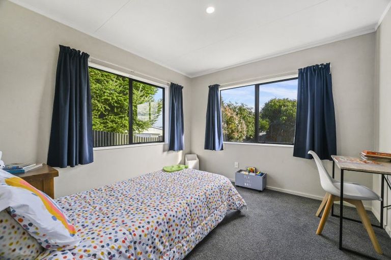 Photo of property in 15 Hinemoa Avenue, Taupo, 3330