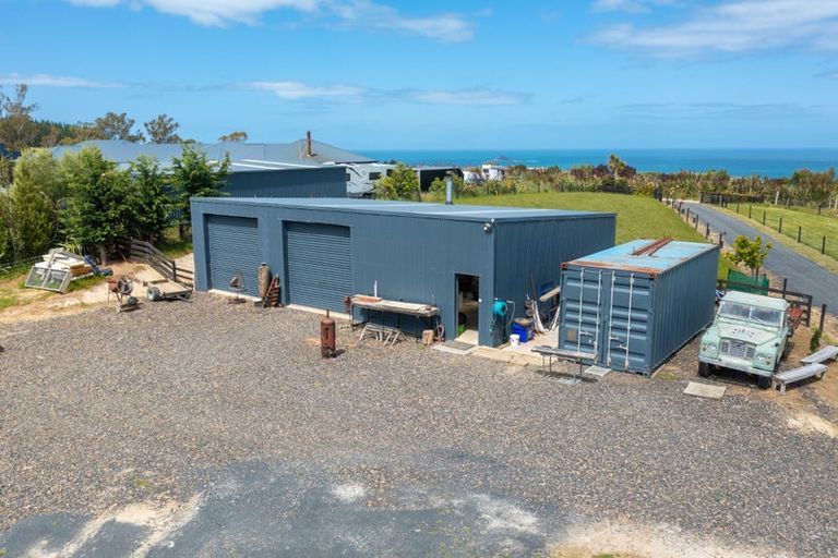 Photo of property in 31 Kayforce Road, Ocean View, Dunedin, 9035