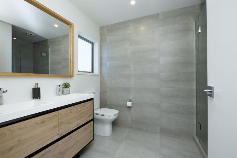 Photo of property in 13 Podgora Avenue, Kumeu, 0810