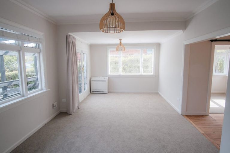 Photo of property in 1/118 Centaurus Road, Huntsbury, Christchurch, 8022