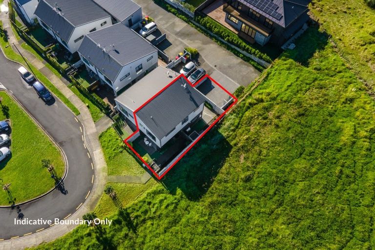 Photo of property in 13 Maureen Close, East Tamaki Heights, Auckland, 2016